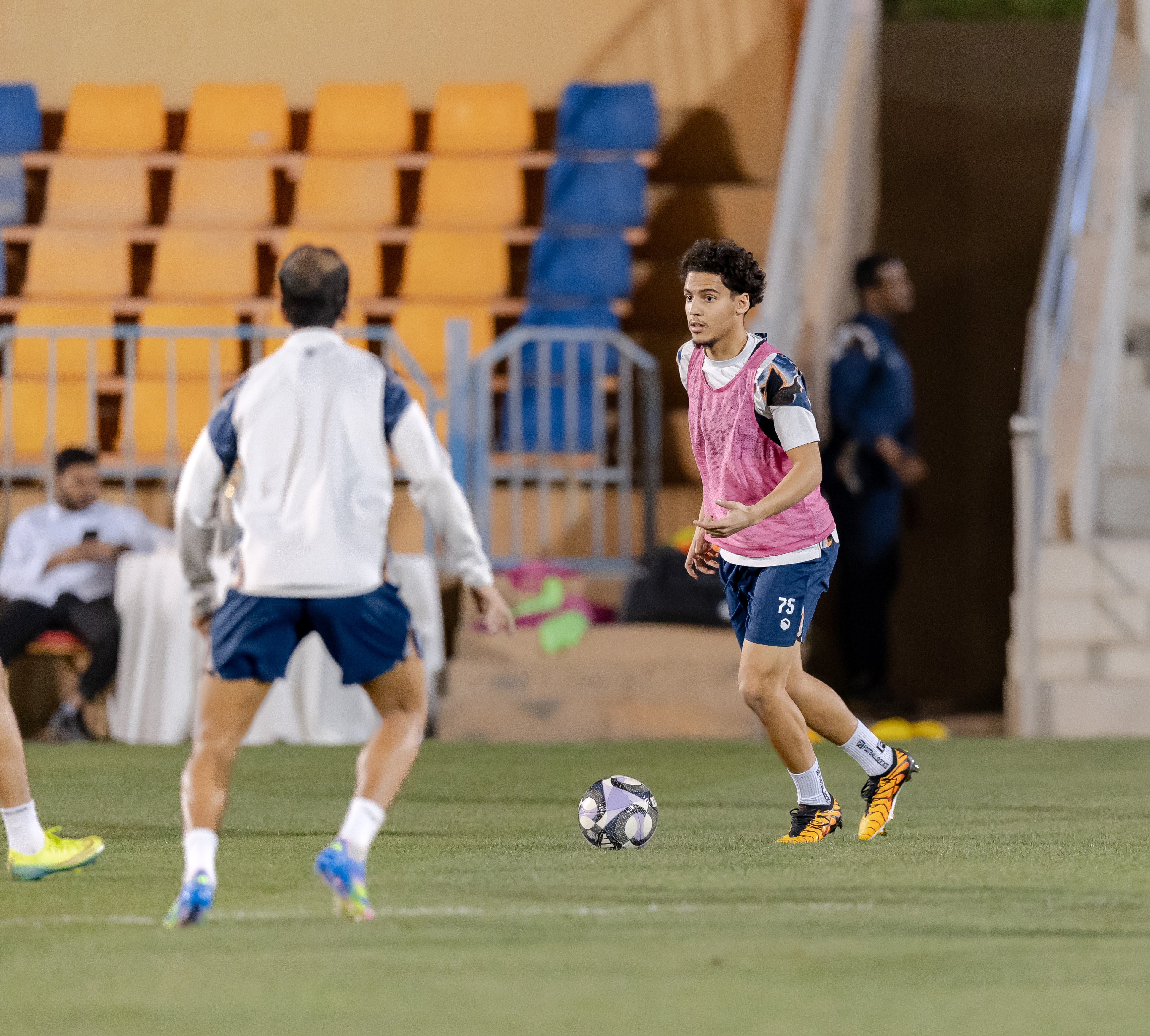 الفيحاء يعود للتدريبات عقب الراحة بتمارين استرجاعية ومناورة فنية