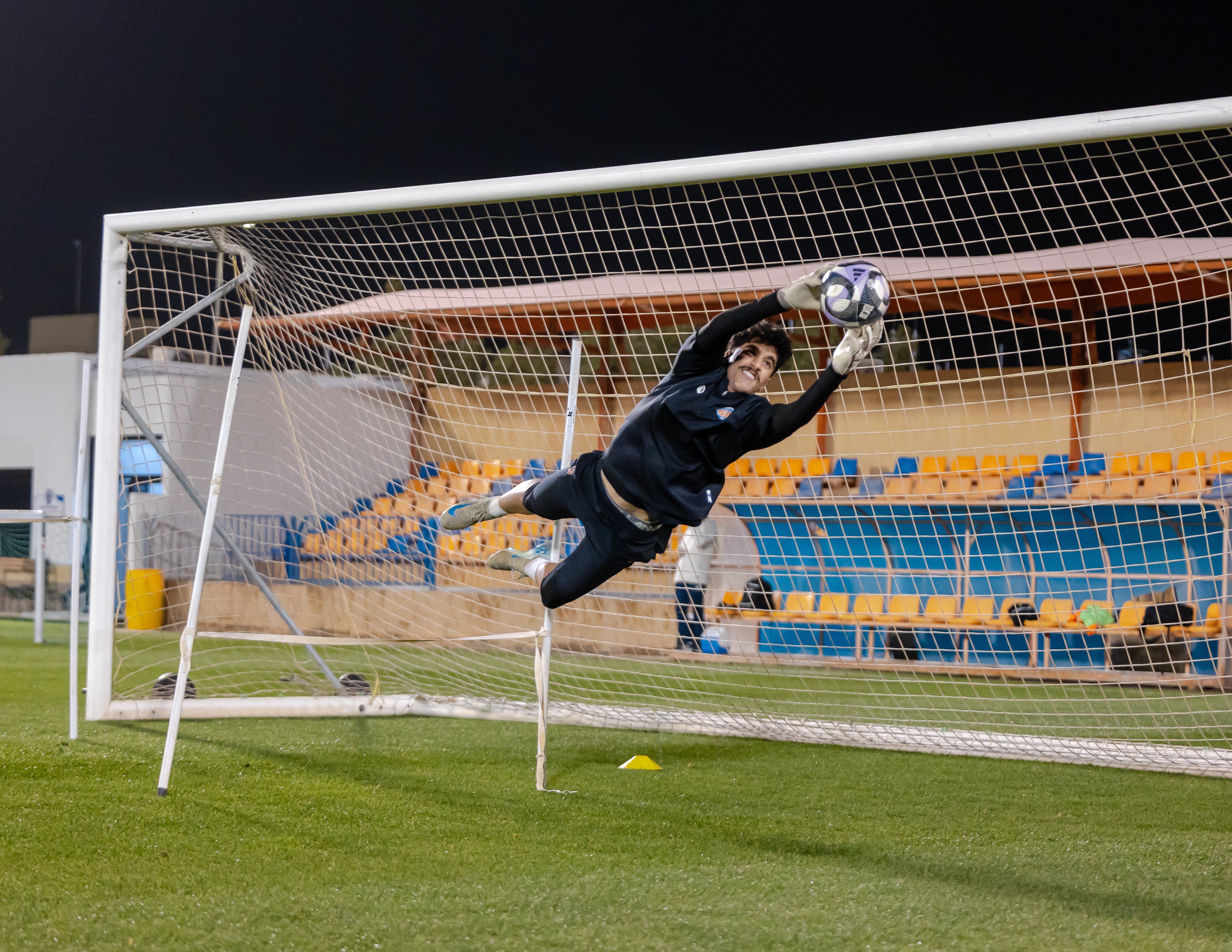 الفيحاء يواصل تحضيراته استعداداً لمواجهة الإتفاق