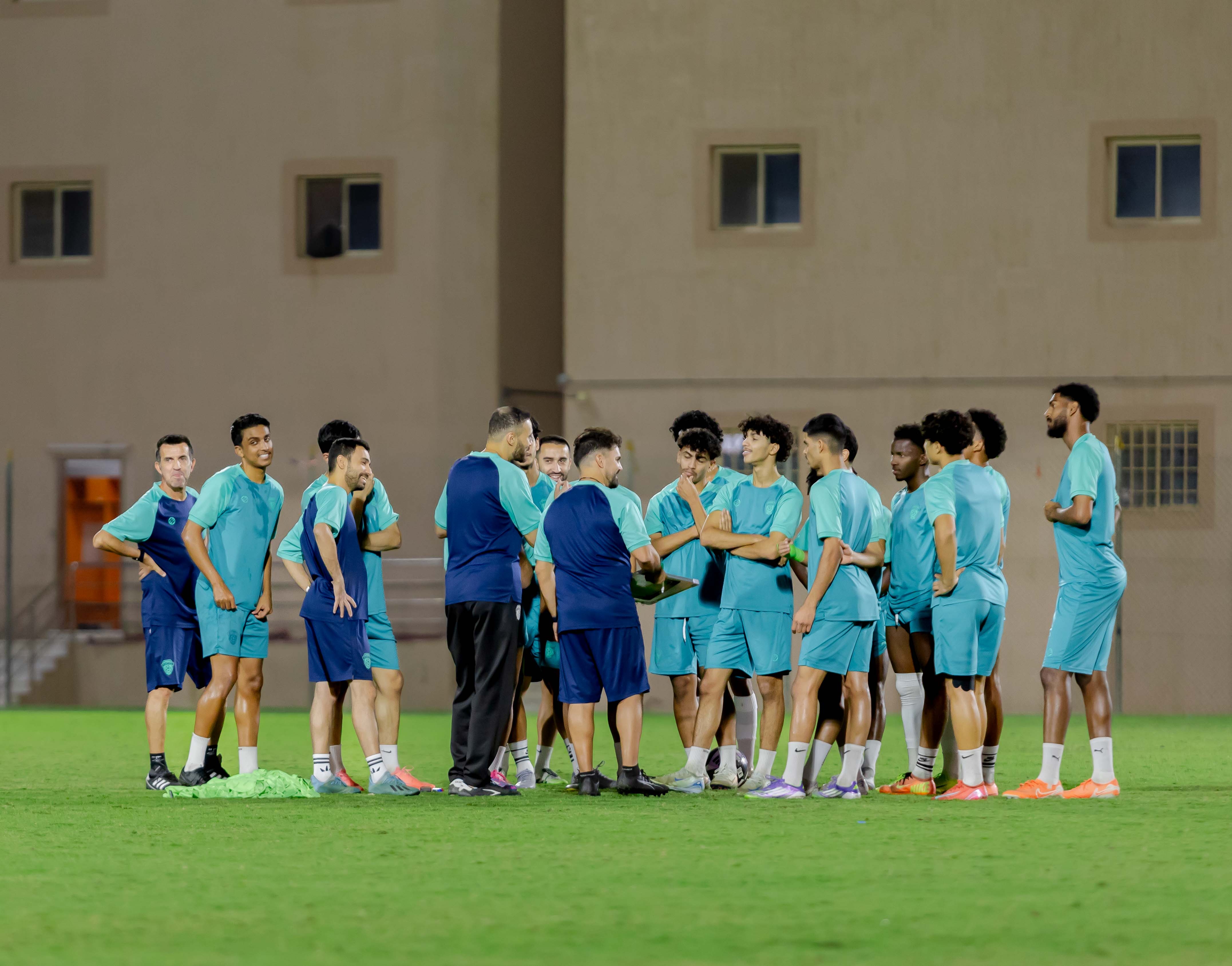 الفيحاء تحت 21 عامًا يُجري تمرينه الرئيس استعدادًا لملاقاة القادسية .