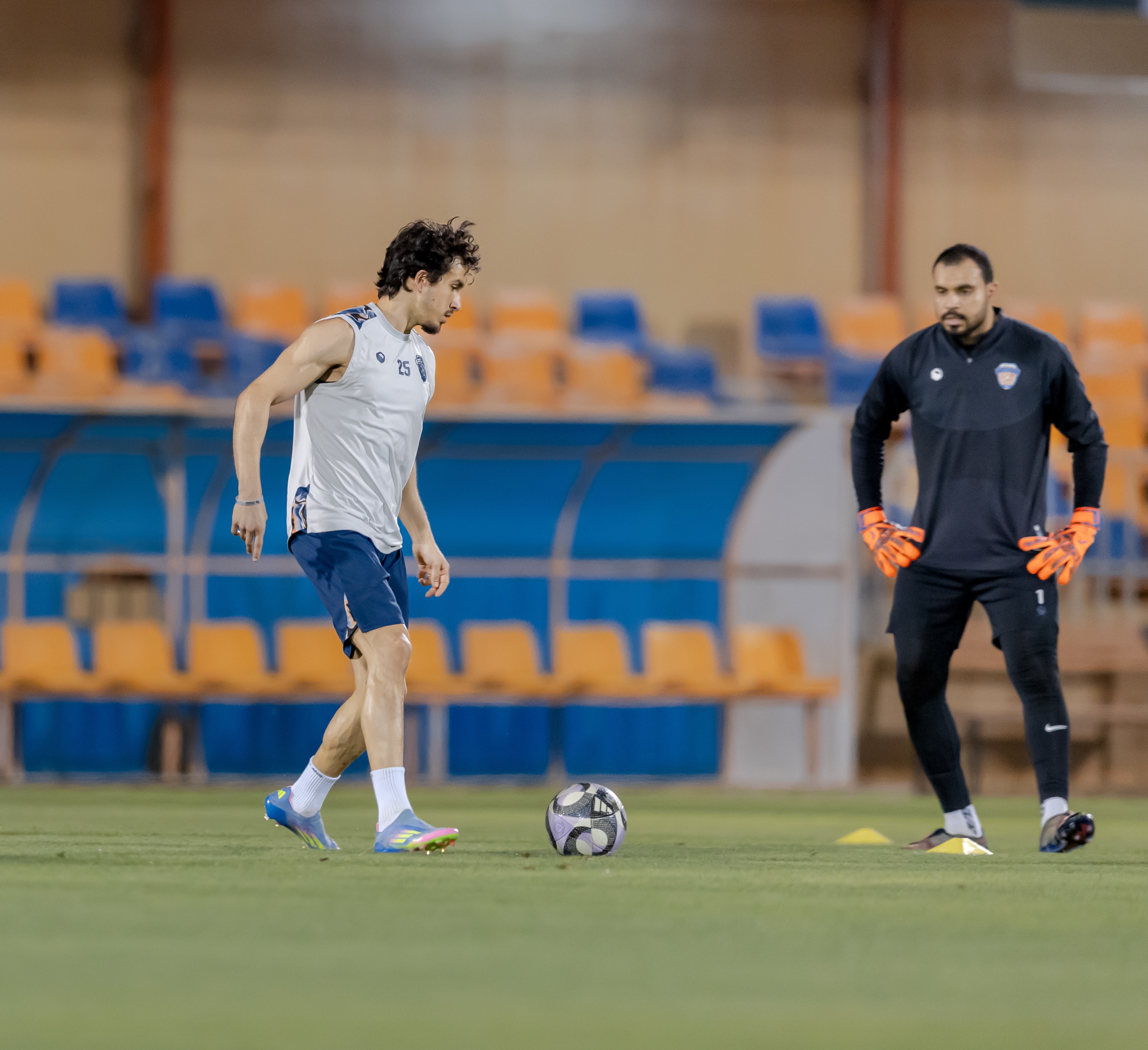 الفيحاء يستأنف تدريباته استعداداً لمواجهة الشباب