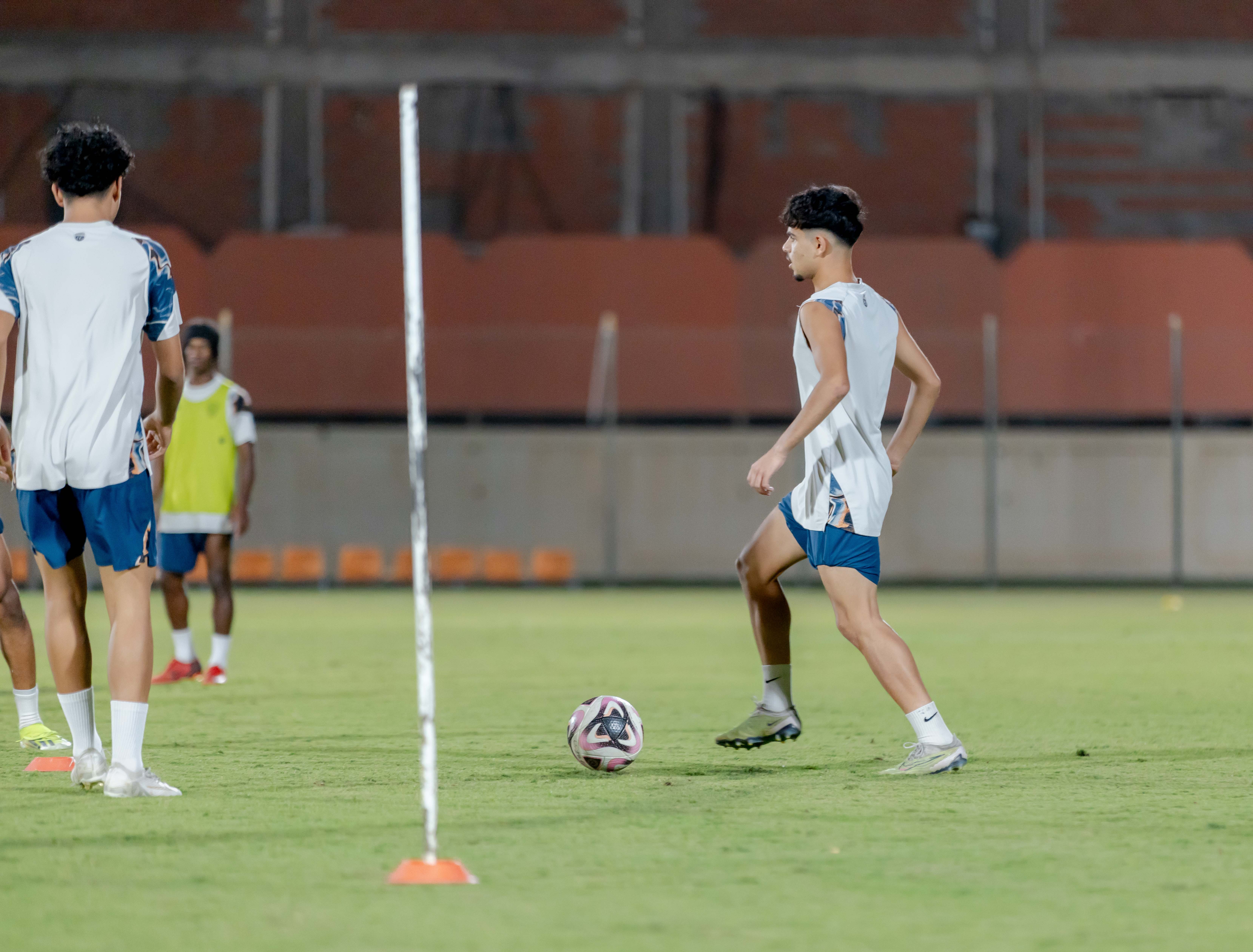 الفيحاء تحت 18 سنة يجري تمرينه الرئيس لمواجهة نظيره نادي الاتحاد