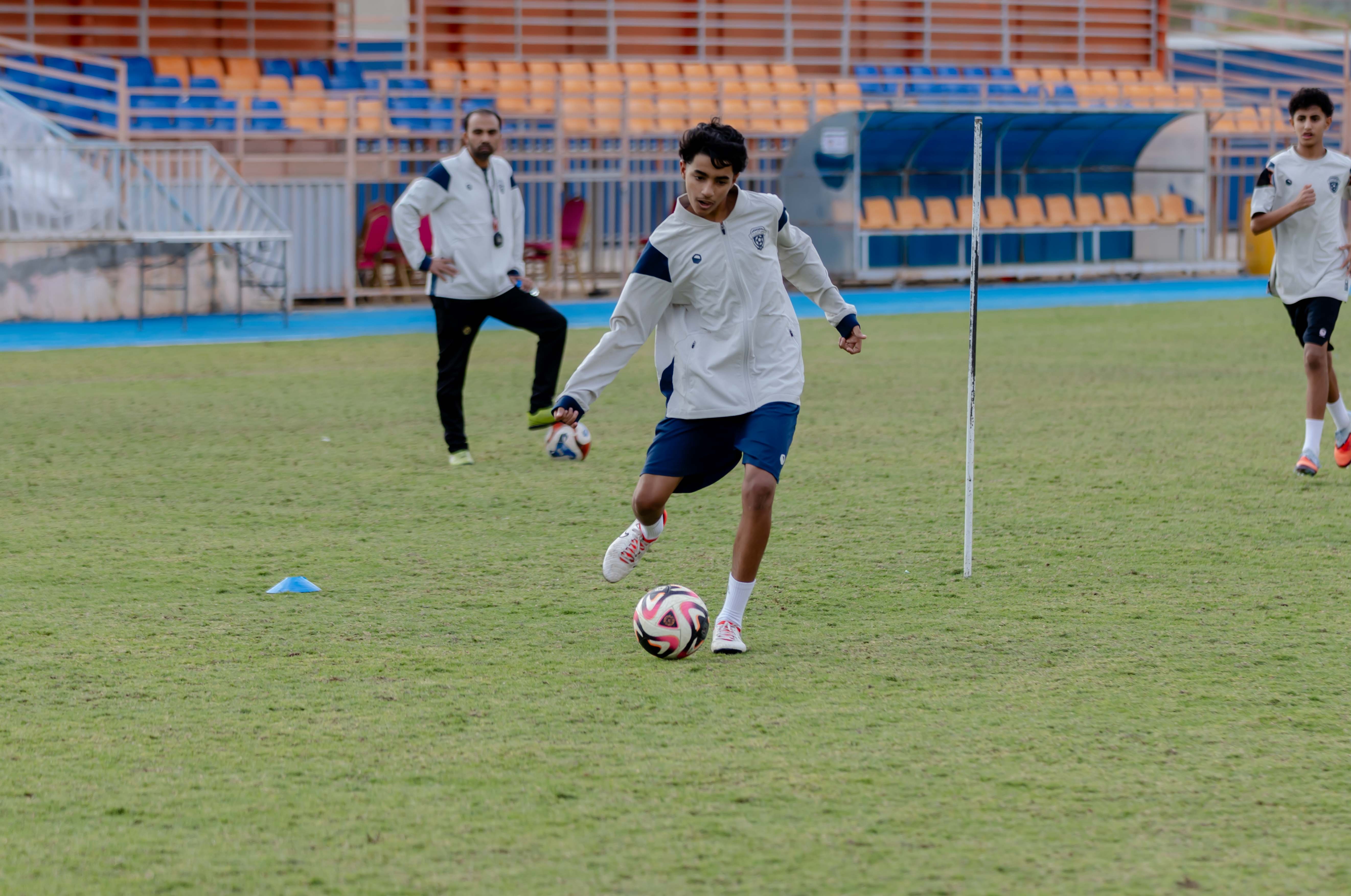 الفيحاء تحت 15 سنة يجري تمرينه الرئيس لمواجهة نظيره نادي الهلال