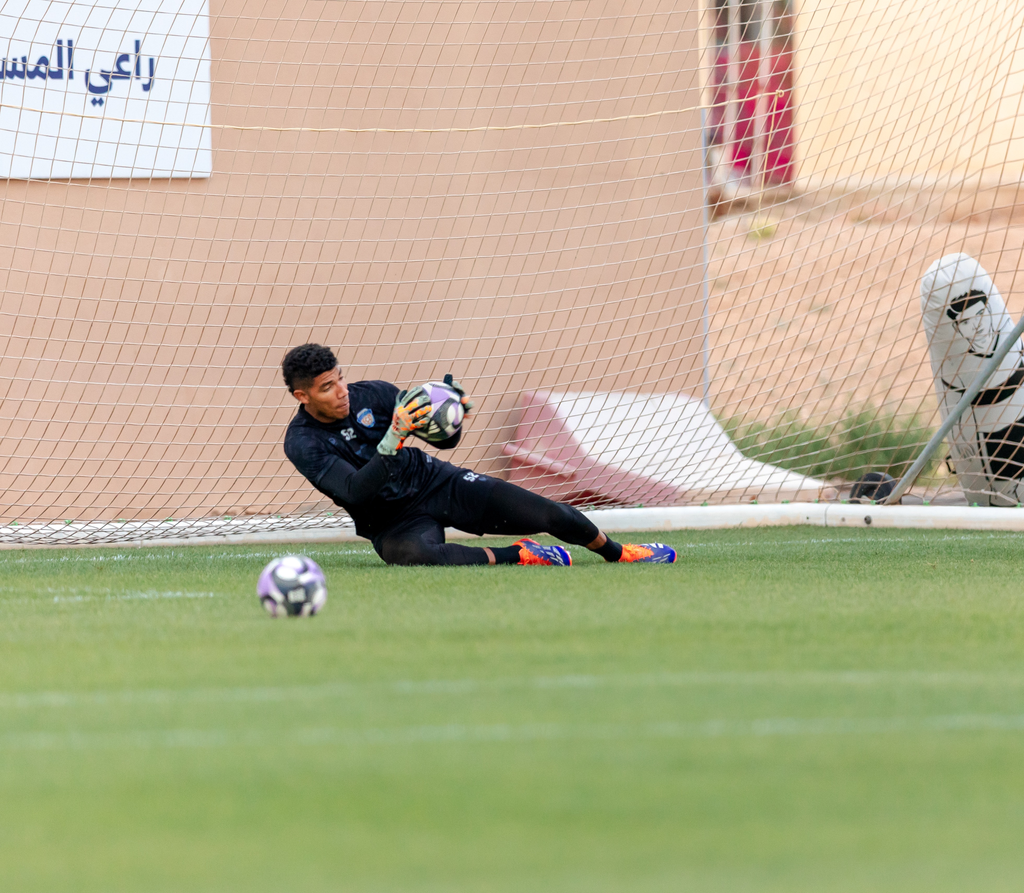 الفيحاء يجري تمرينه الرئيس استعدادًا لمواجهة الفتح في دوري روشن السعودي