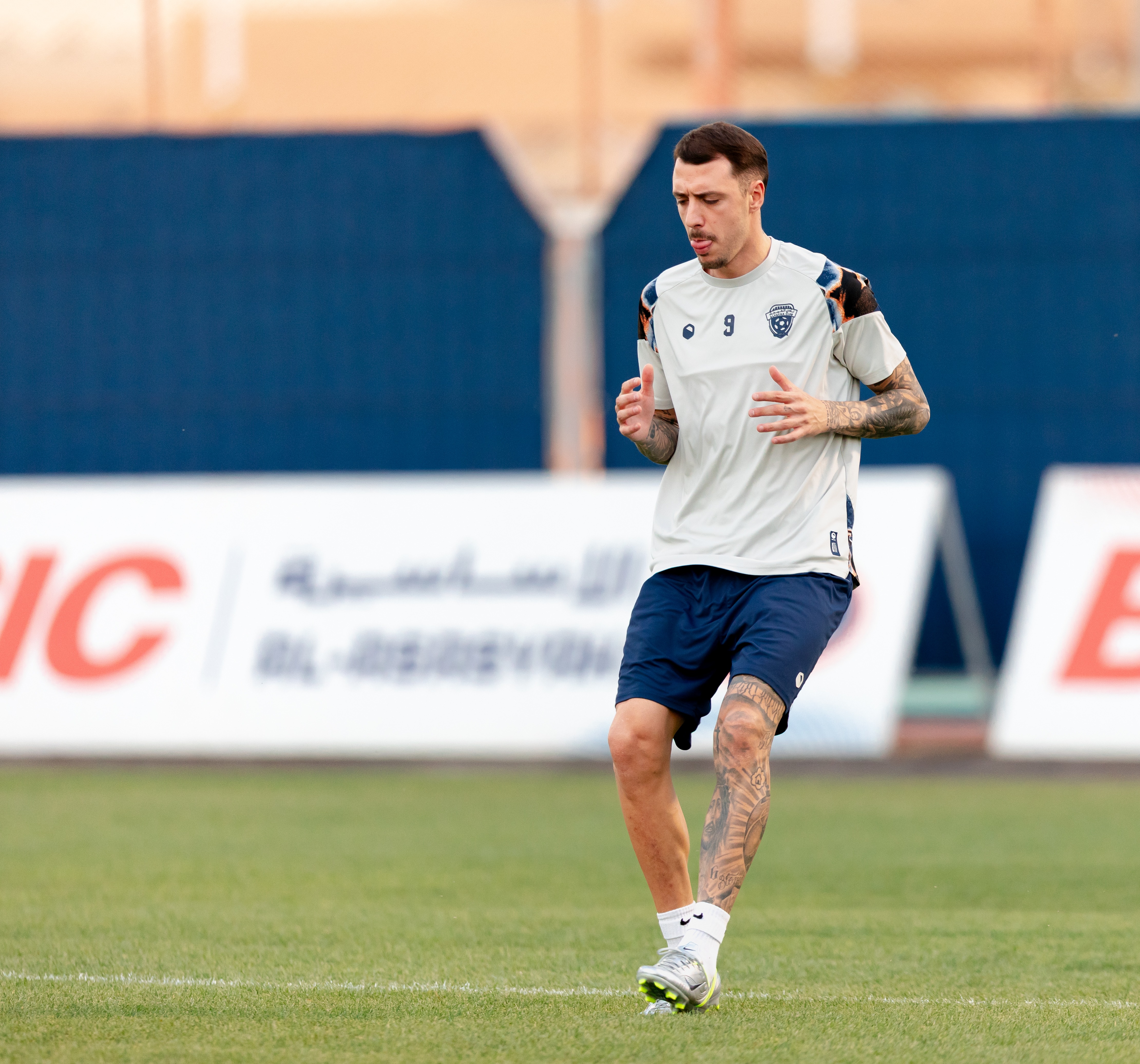 الفيحاء يجري تمرينه الرئيس استعدادًا لمواجهة الفتح في دوري روشن السعودي