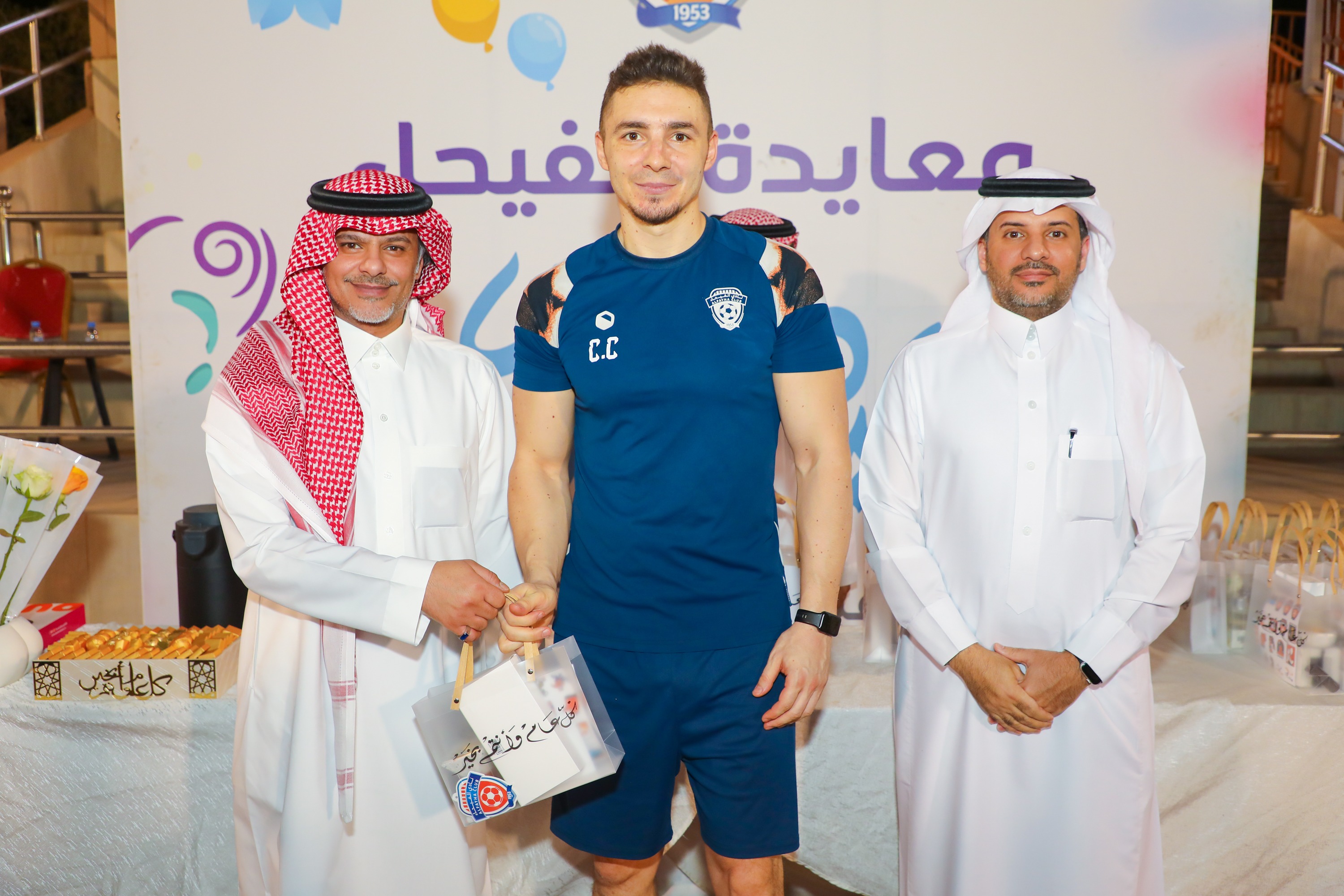 الفيحاء يستأنف تدريباته ويقيم حفل معايدة لمنسوبي الفريق الأول لكرك القدم