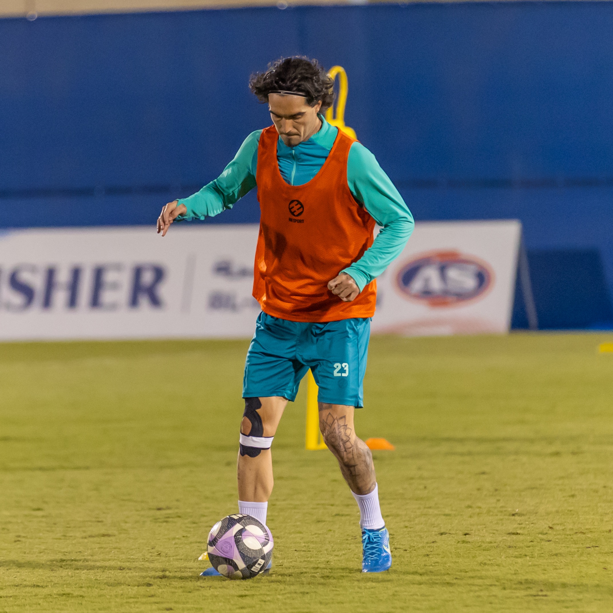 الفيحاء يواصل تدريباته اليومية بحصة مسائية في المجمعة