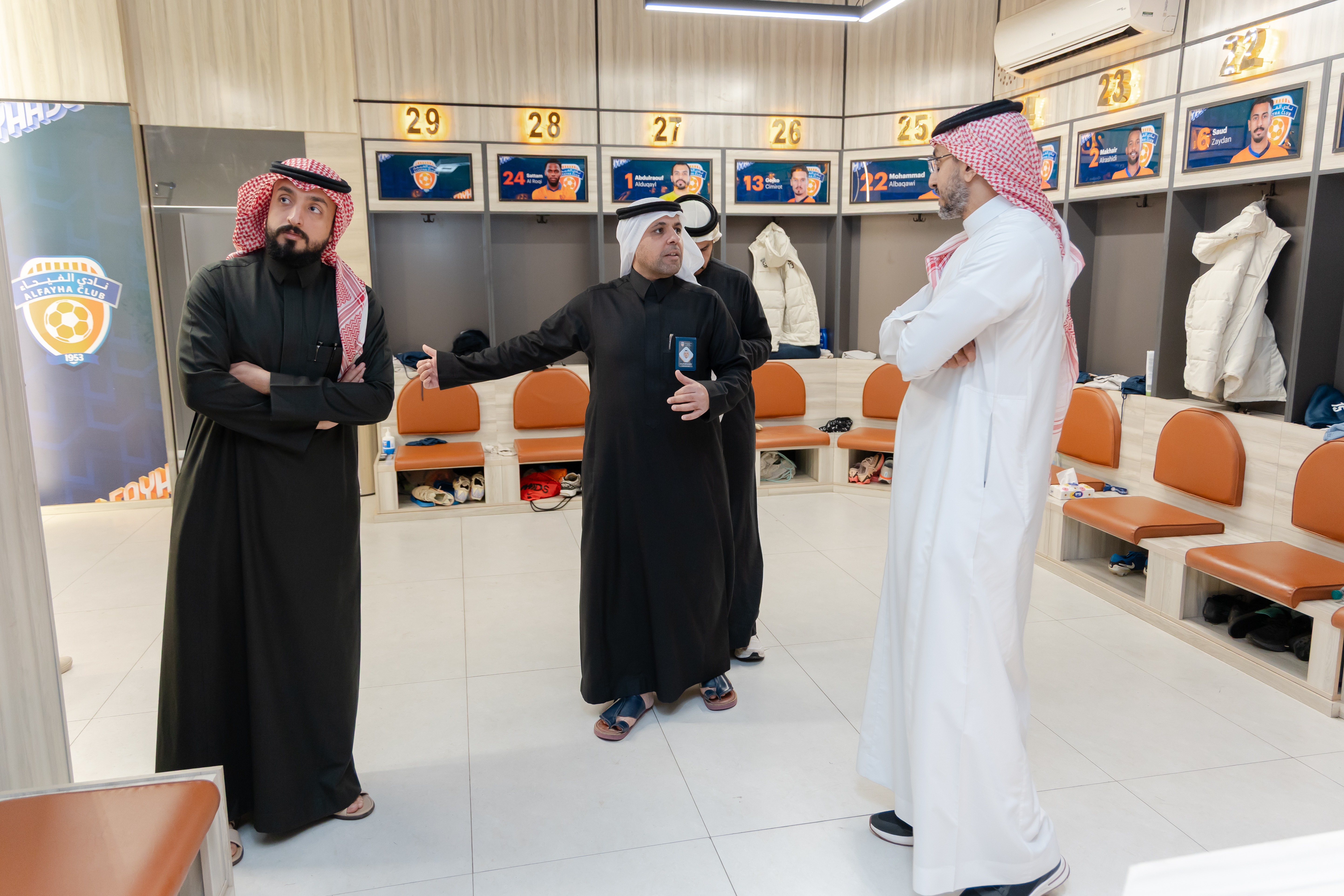 أمين عام الاتحاد السعودي لكرة القدم الأستاذ إبراهيم القاسم يزور نادي الفيحاء