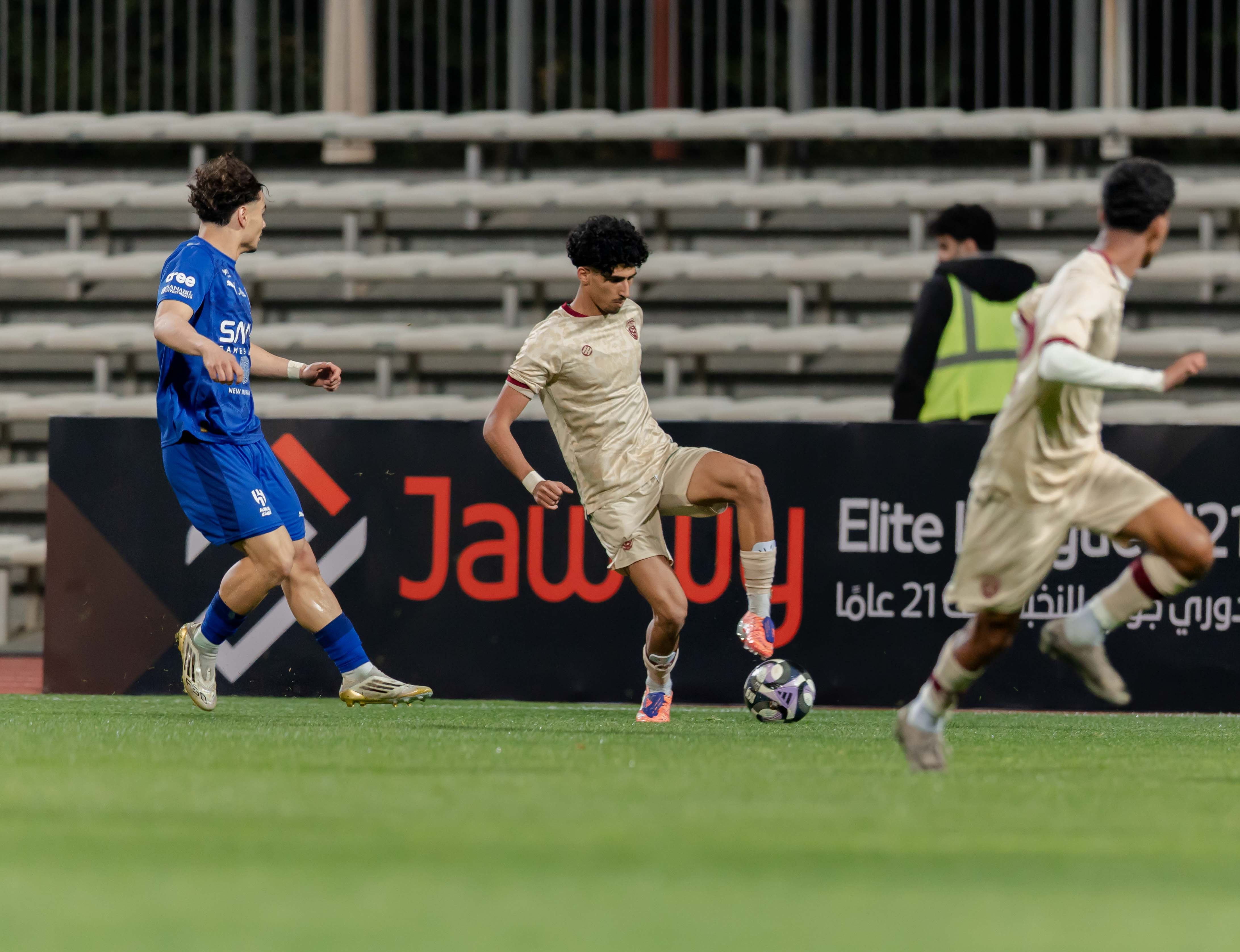 الفيحاء تحت 21 عامًا يخسر لقاء نظيره الهلال ضمن الجولة الثالثة عشر من دوري جوي للنخبة U21 .