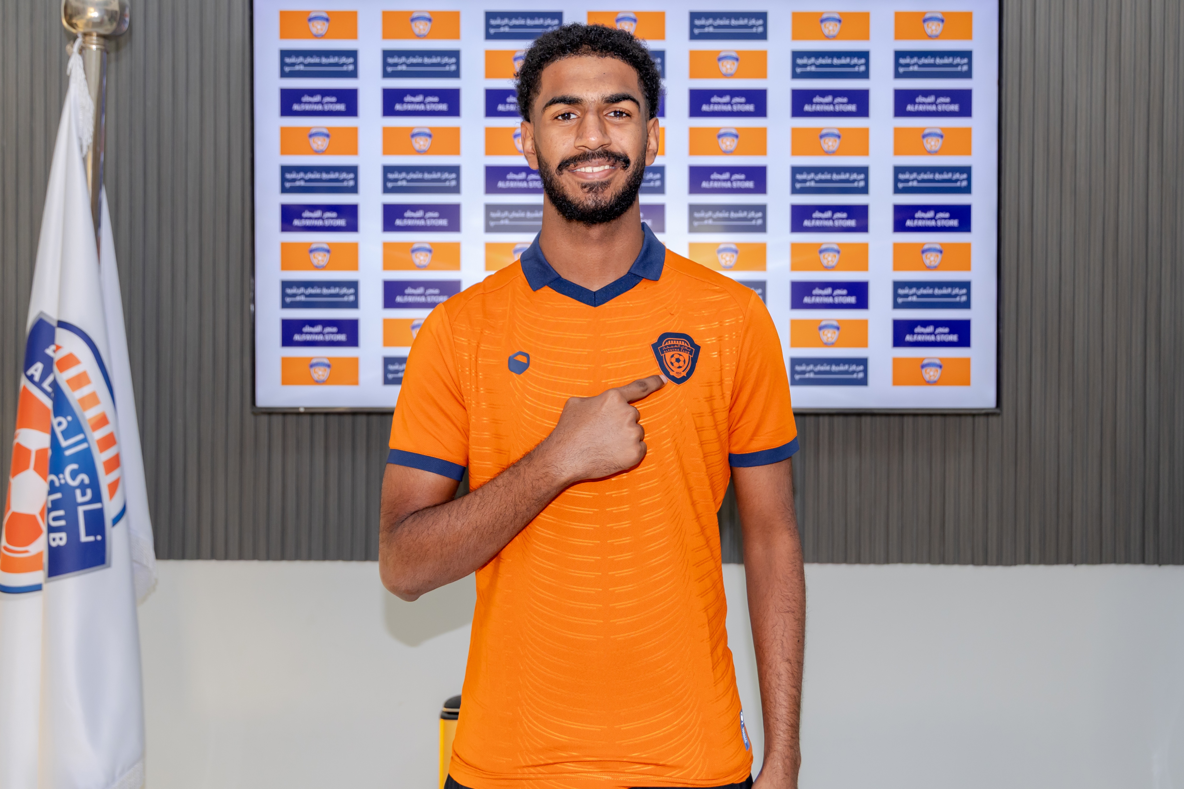 الفيحاء يوقع مع المدافع علي النخلي حتى 2029م