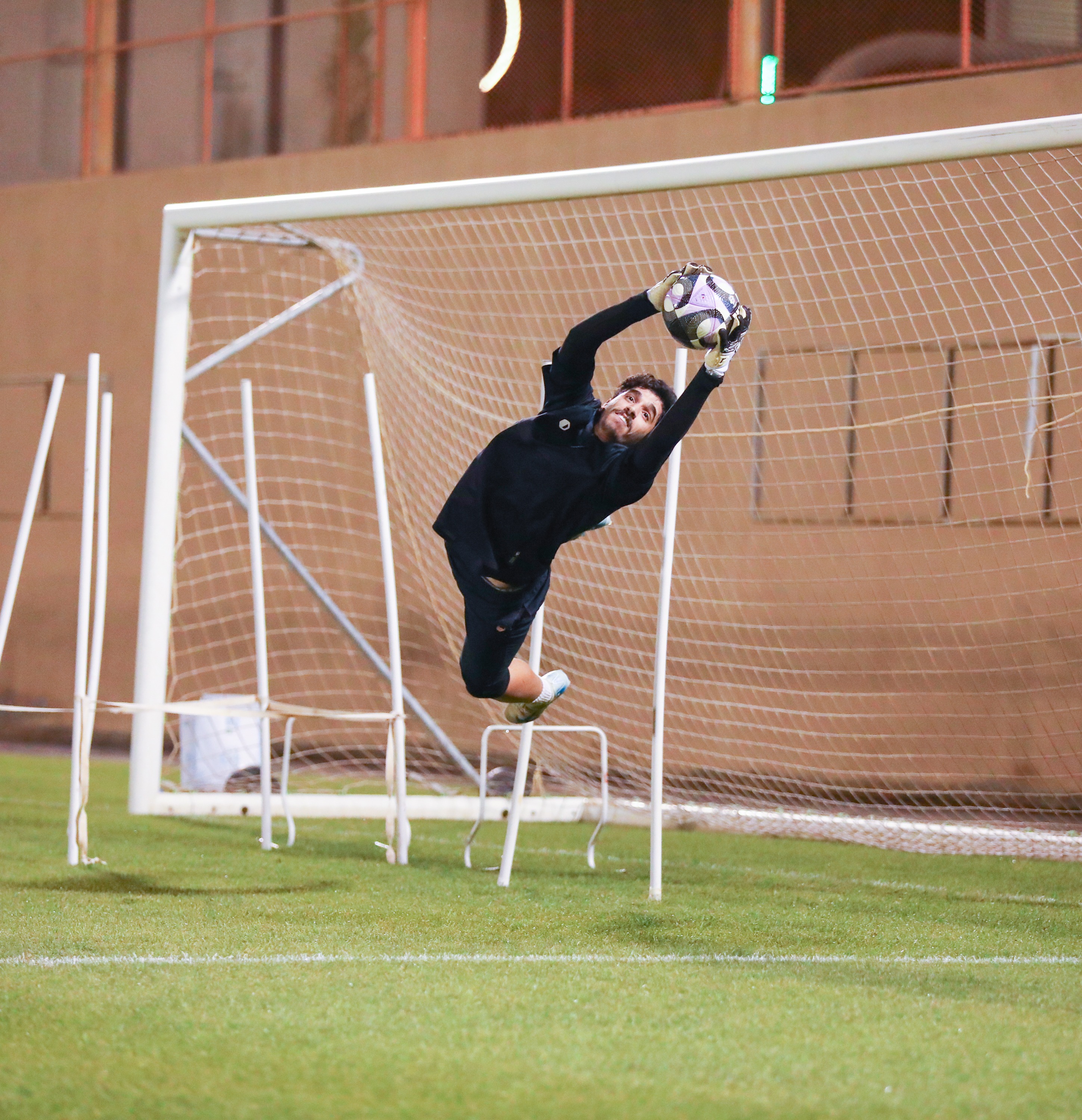 الفيحاء يواصل استعداداته لمواجهة الفتح ضمن الجولة 26 من دوري روشن السعودي