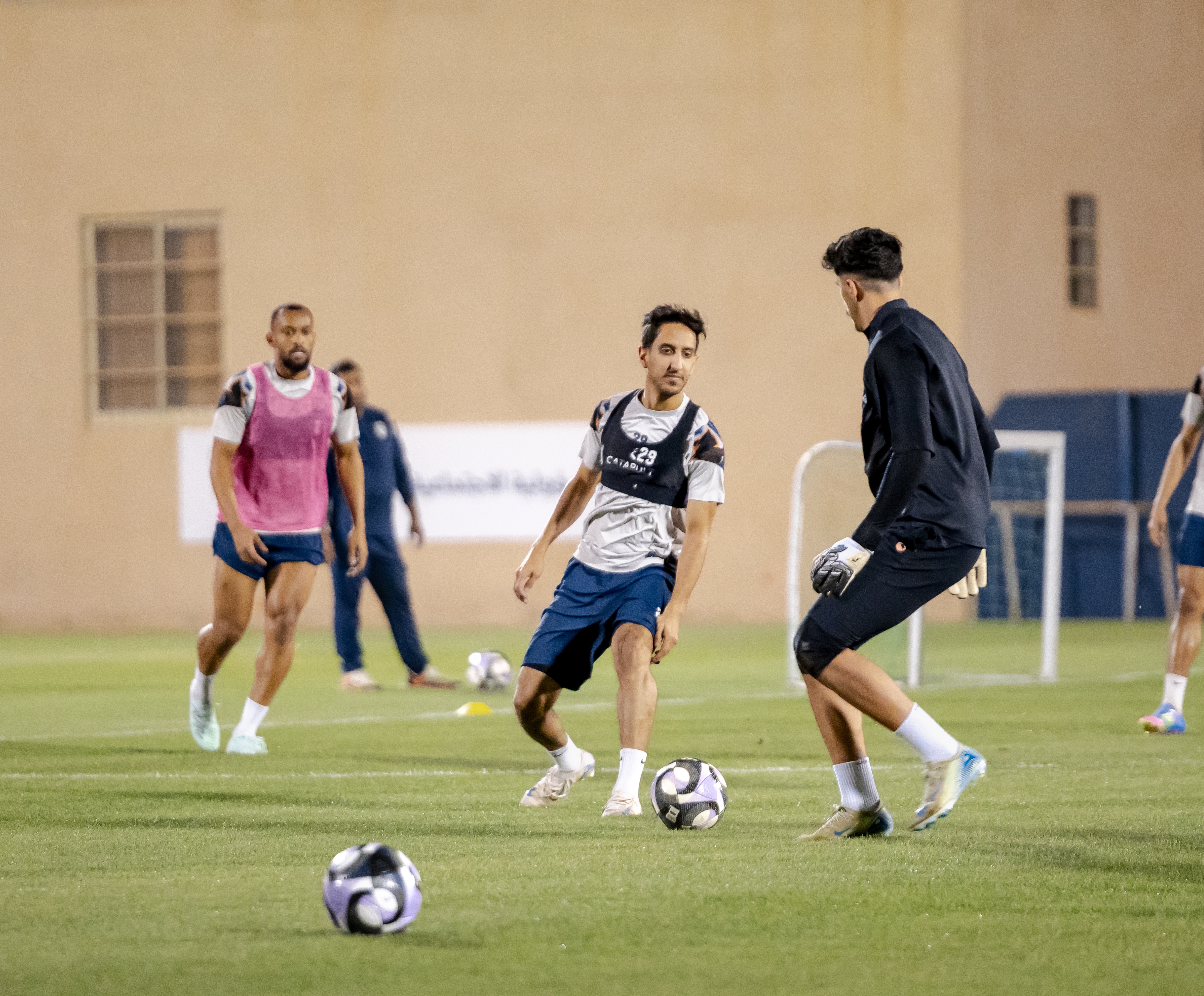 الفيحاء يستأنف تدريباته مساء اليوم الأحد بمقر النادي