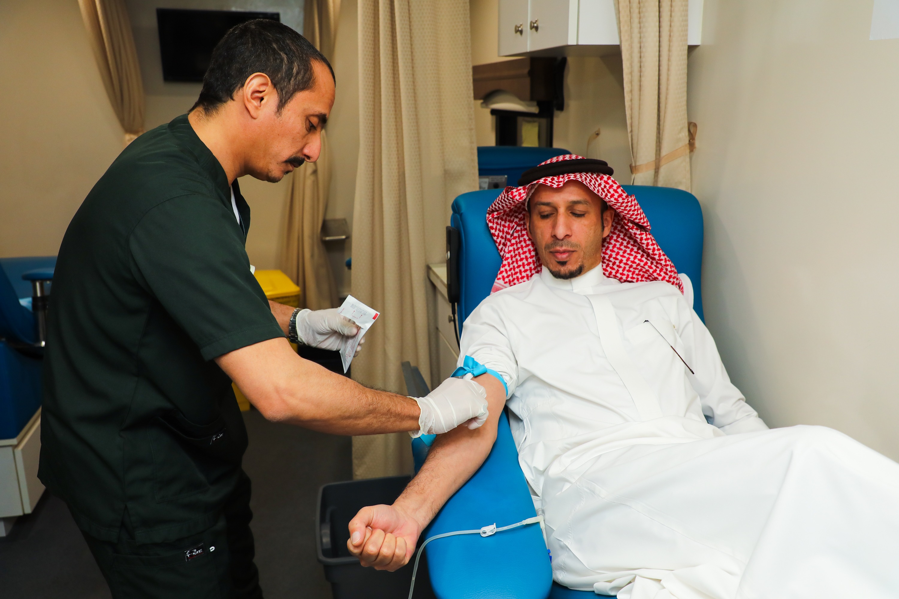 نادي الفيحاء ينظم حملة للتبرع بالدم بالتعاون مع رابطة دوري روشن ووزارة الصحة