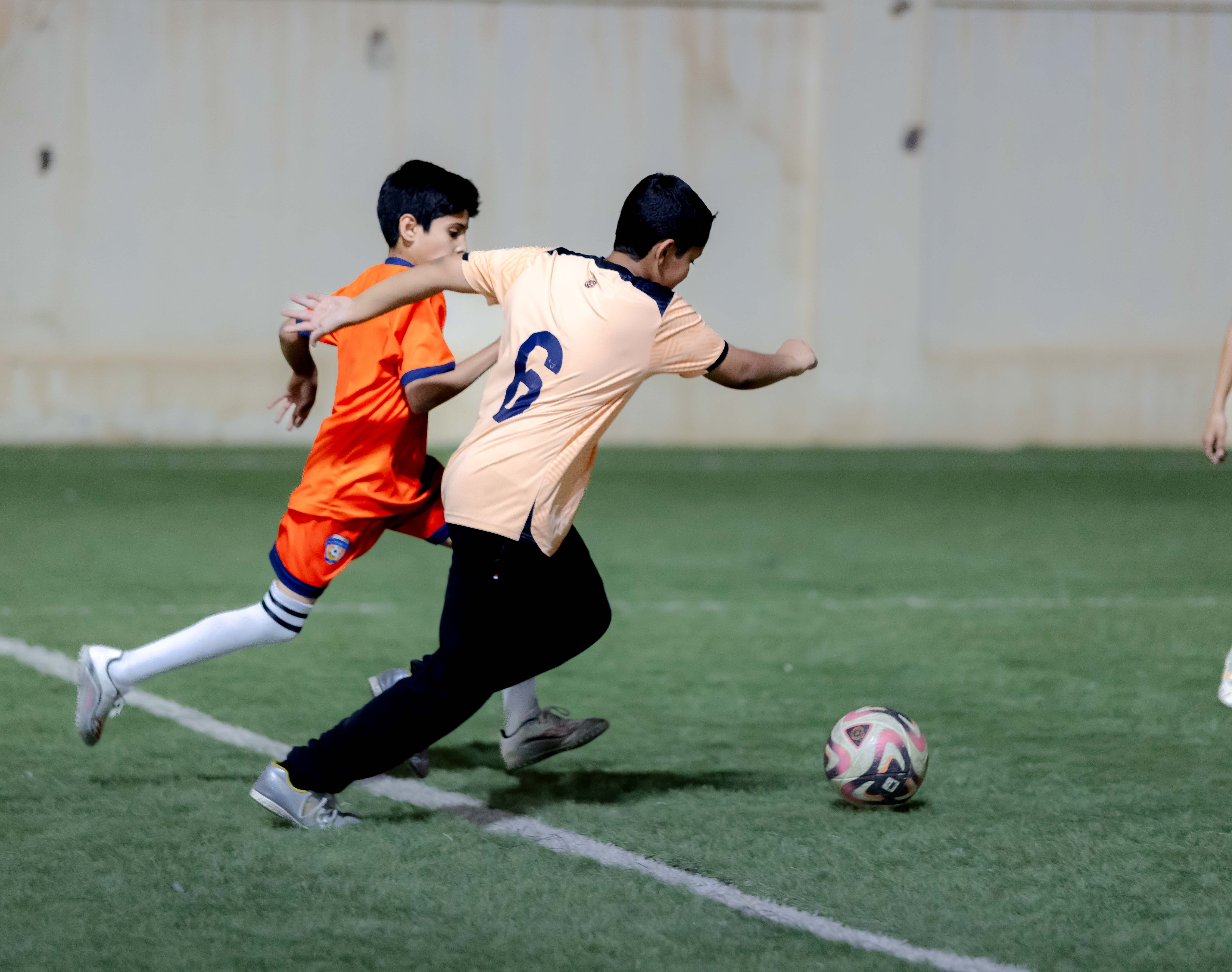 اكاديمية الفيحاء تقيم مناورة ودية