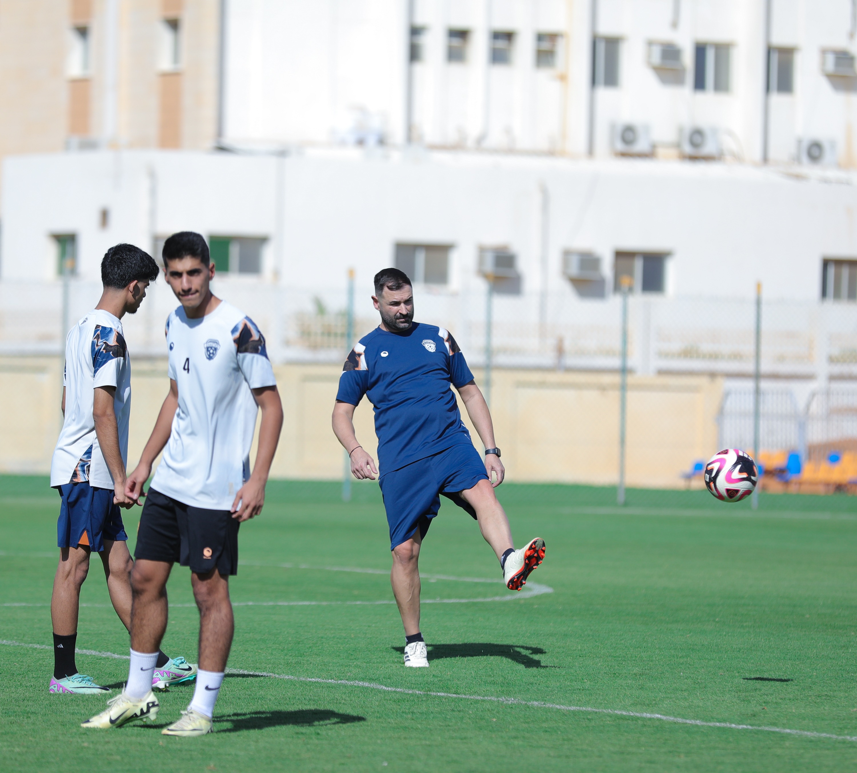 الفيحاء ينهي استعداداته لمواجهة الرياض في افتتاح دوري جوّي للنخبة تحت 21 عام