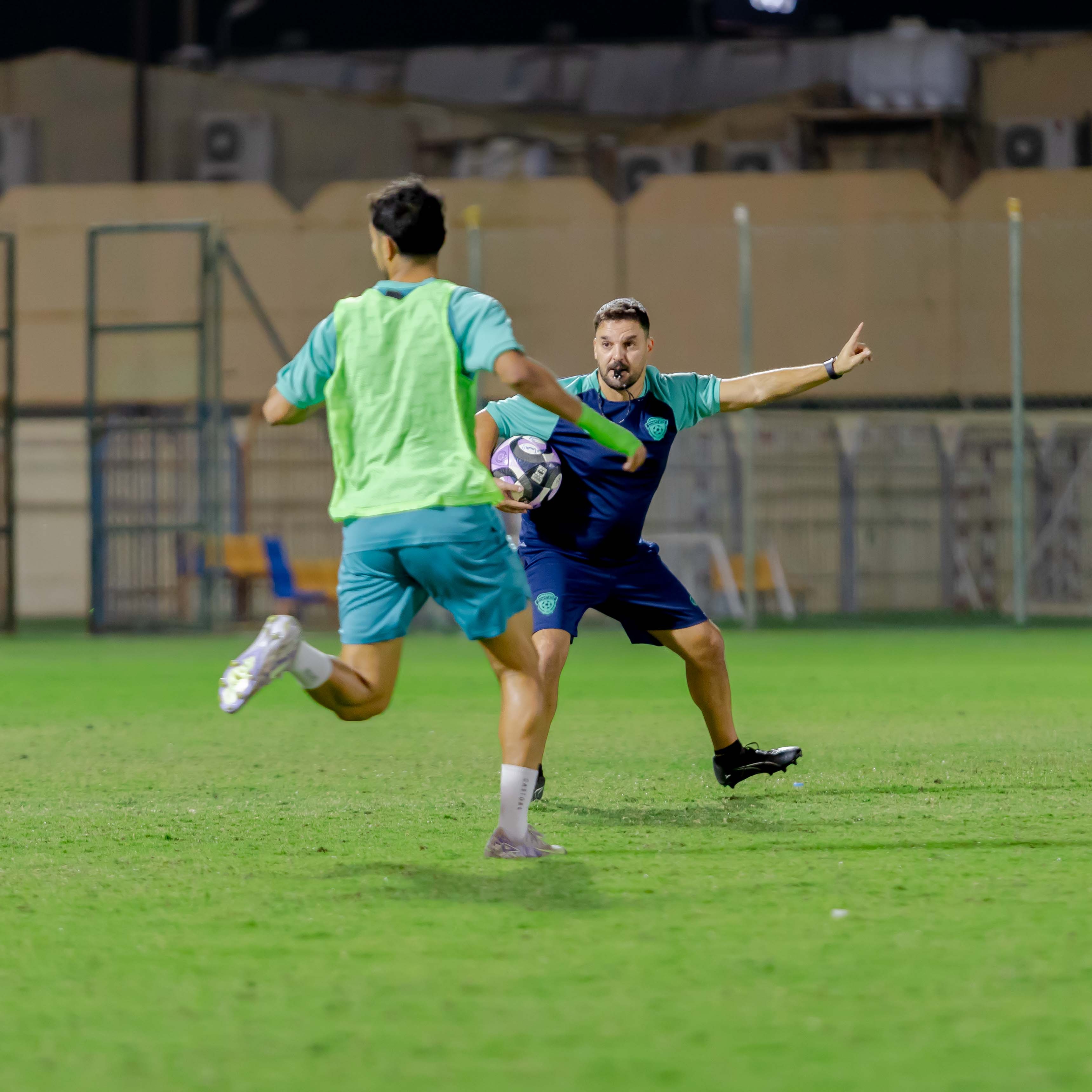 الفيحاء تحت 21 عامًا يُجري تمرينه الرئيس استعدادًا لملاقاة القادسية .
