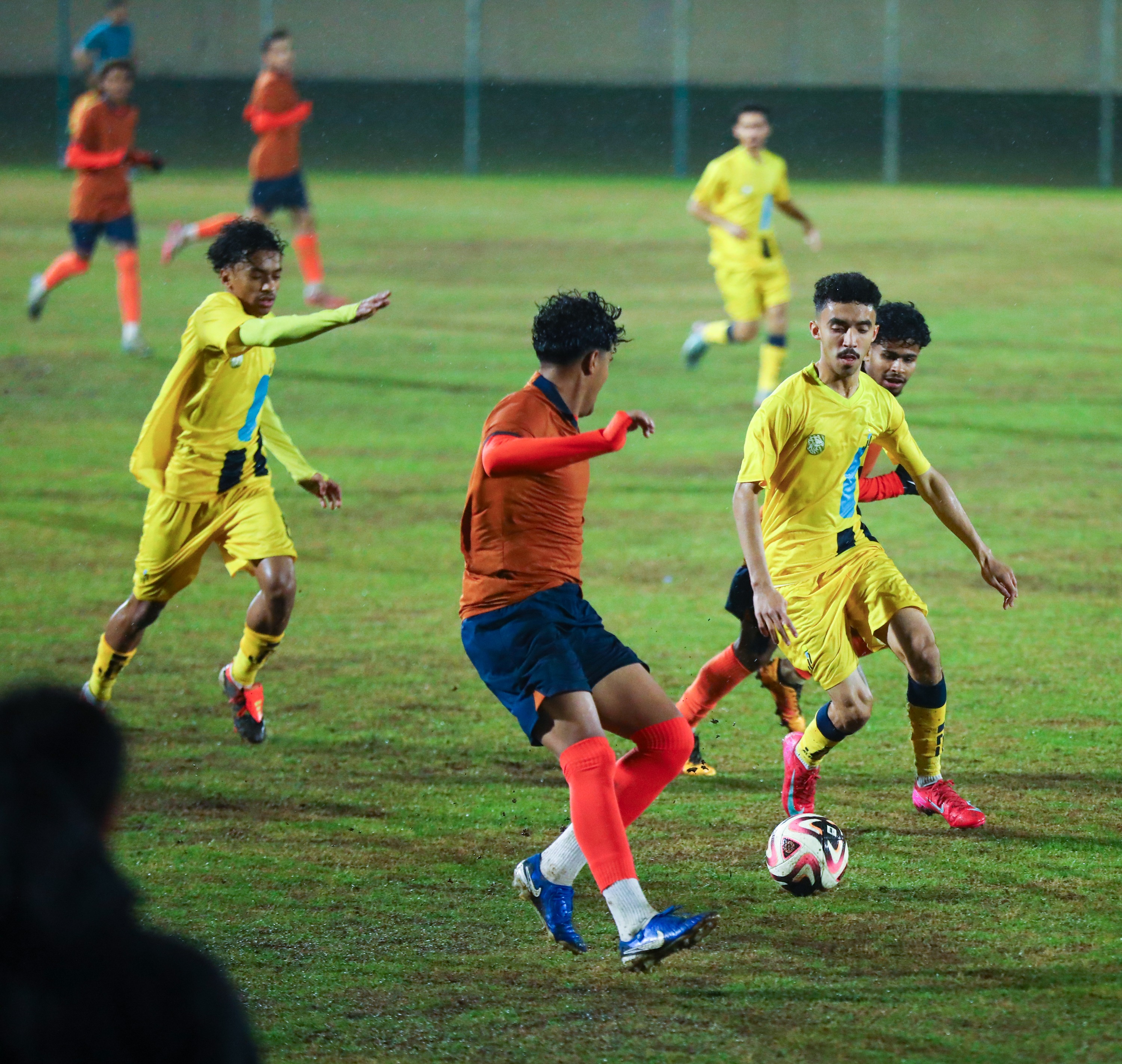 الفيحاء تحت 18 سنة يتعادل ايجابياً مع نظيرة نادي الجيل