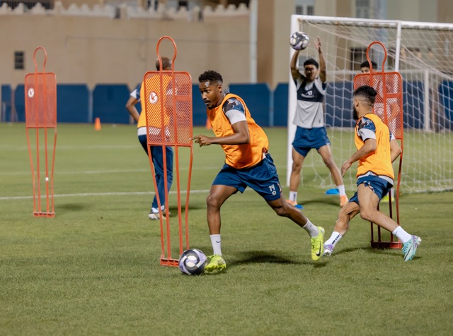 الفيحاء يواصل استعداداته لمواجهة الفتح بحصة تدريبية تكتيكية
