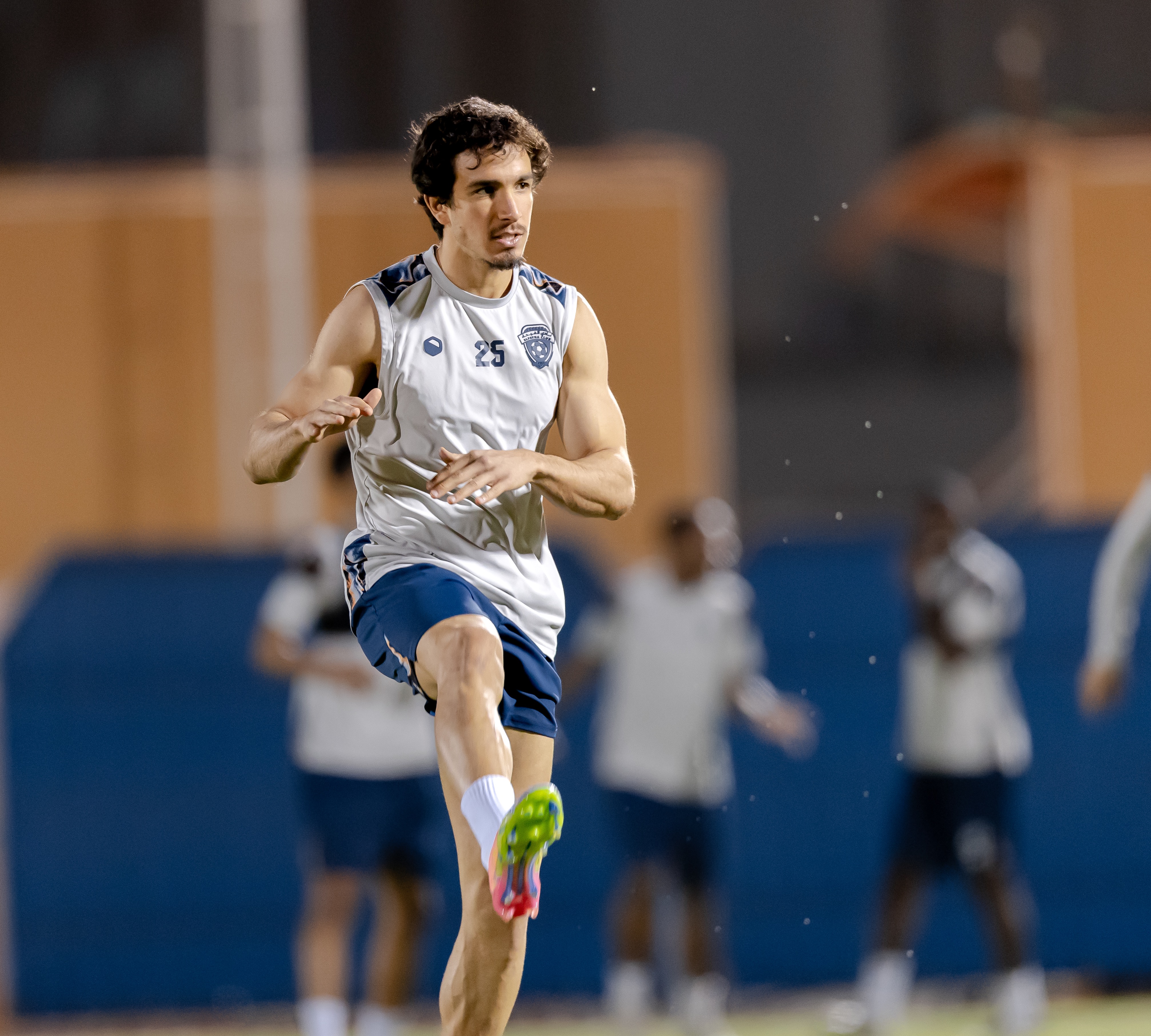 الفيحاء يحري تمرينه الرئيس لمواجهة الأهلي ضمن الجولة الثامنة والعشرين من دوري روشن السعودي