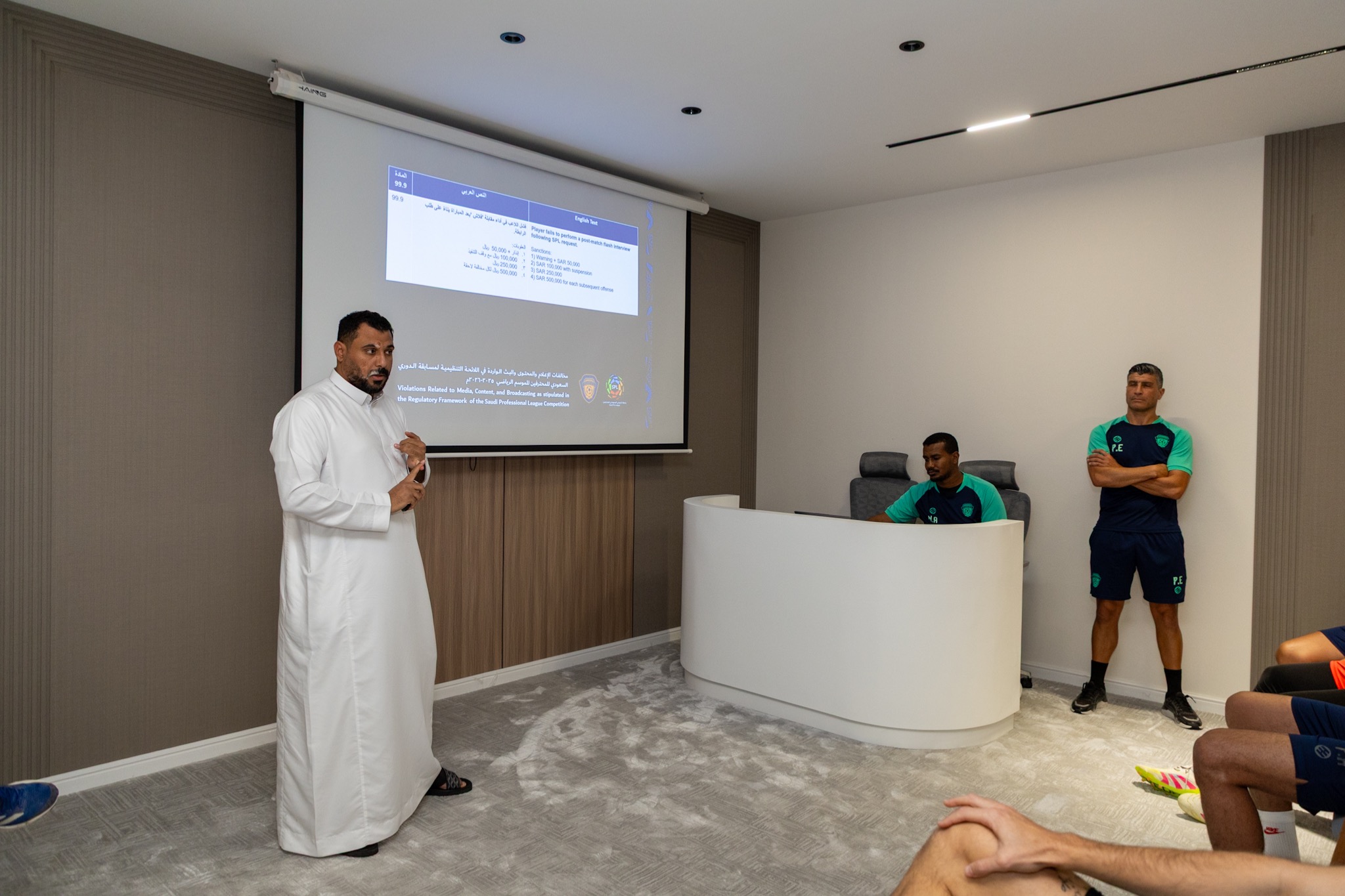 نادي الفيحاء يُنظم سلسلة من المحاضرات التثقيفية والبرامج التطويرية لمنسوبيه