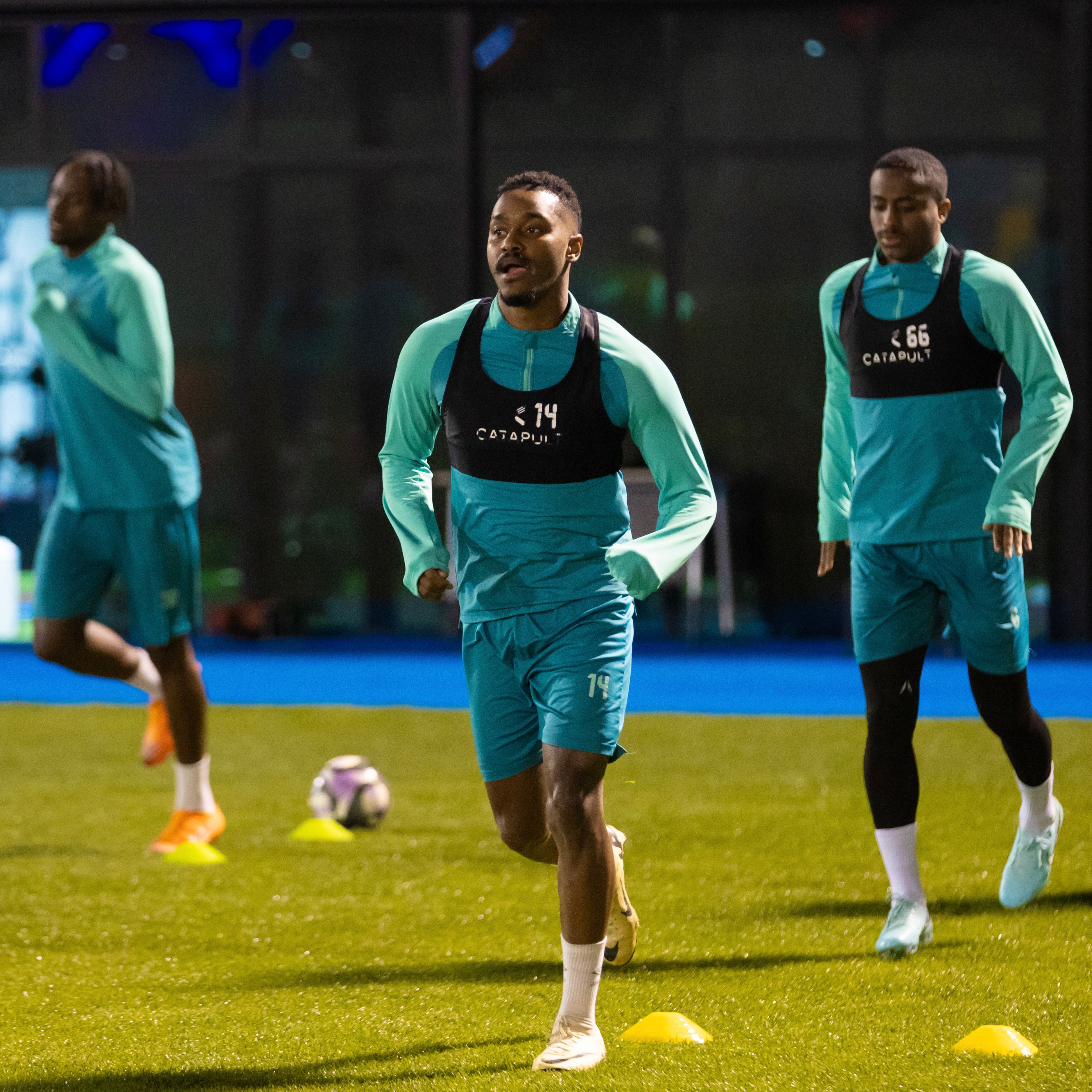 الفيحاء يواصل تدريباته اليومية استعداداً لمواجهة الأخدود