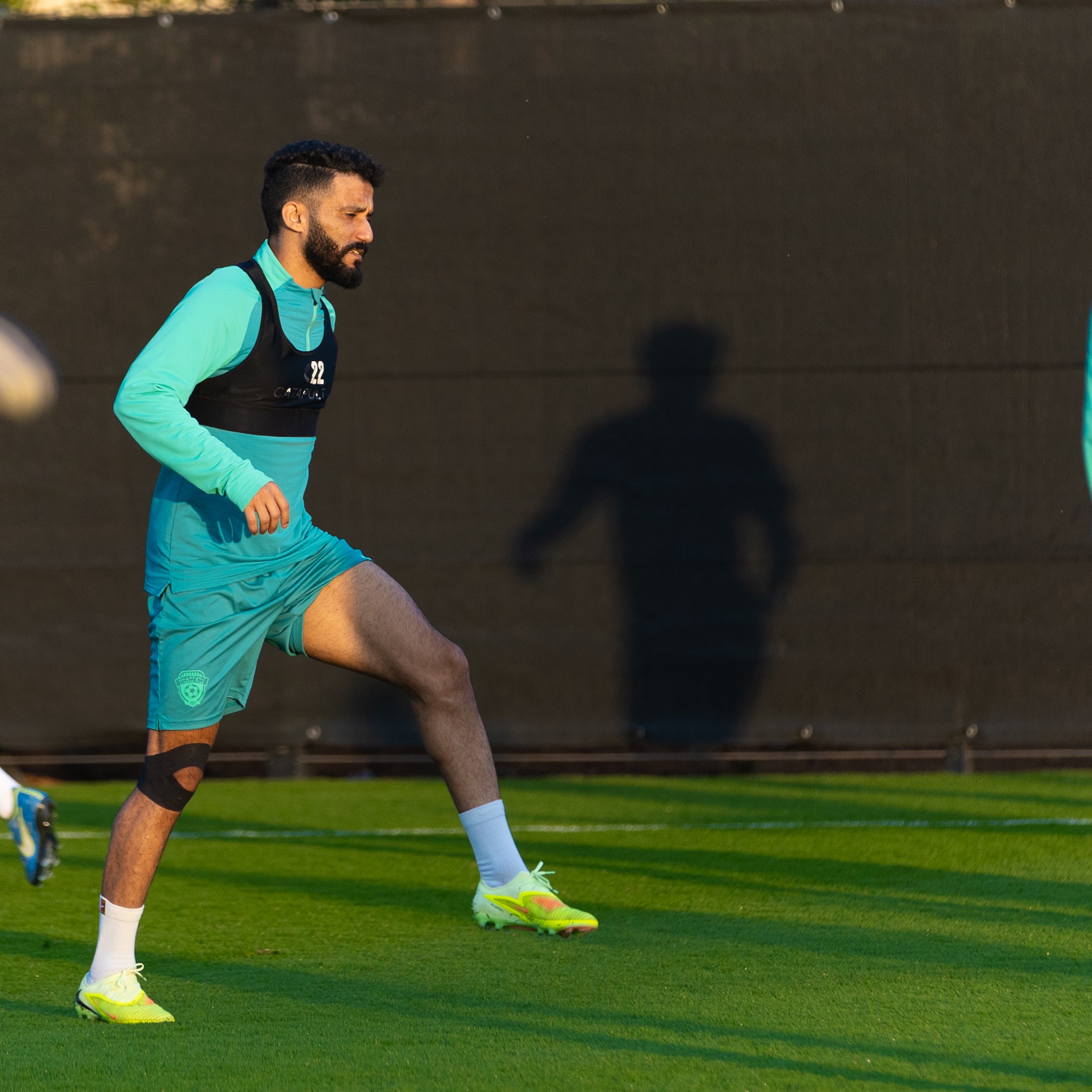 الفيحاء يستأنف تدريباته في معسكر العين بحصة مسائية اليوم الاثنين