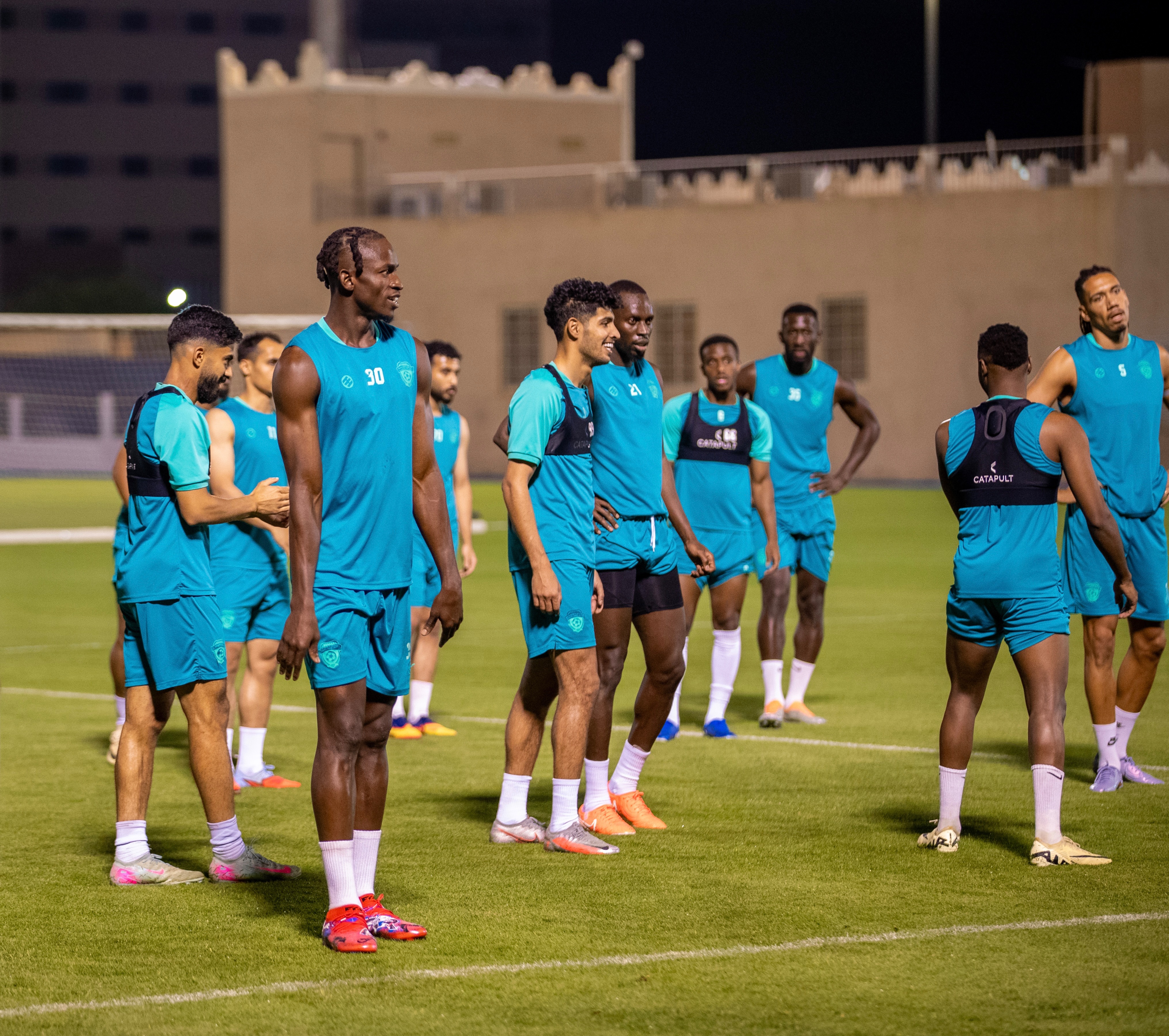 الفيحاء يواصل تحضيراته في مقر النادي