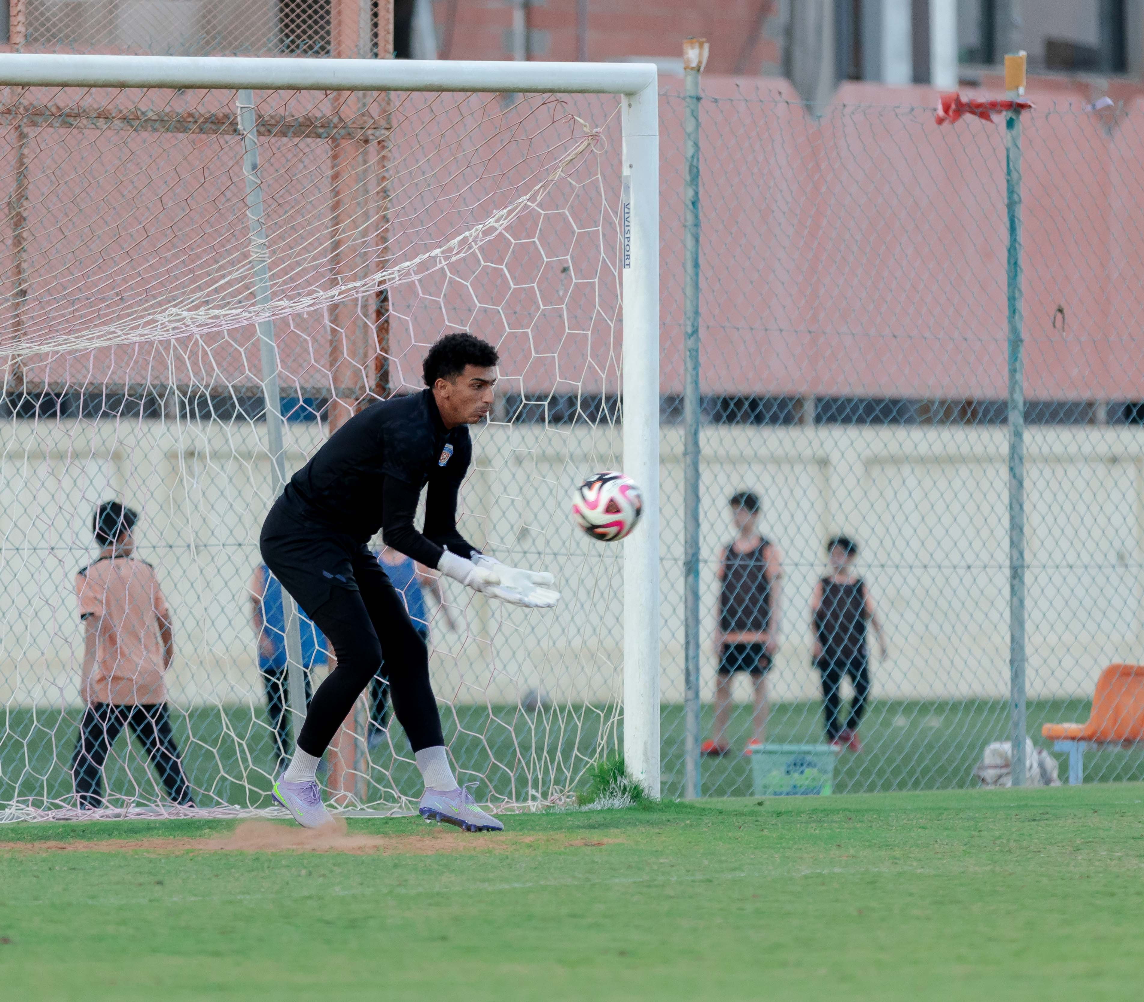 الفيحاء تحت 18 سنة يجري تمرينه الرئيس لمواجهة نظيره نادي الاتحاد