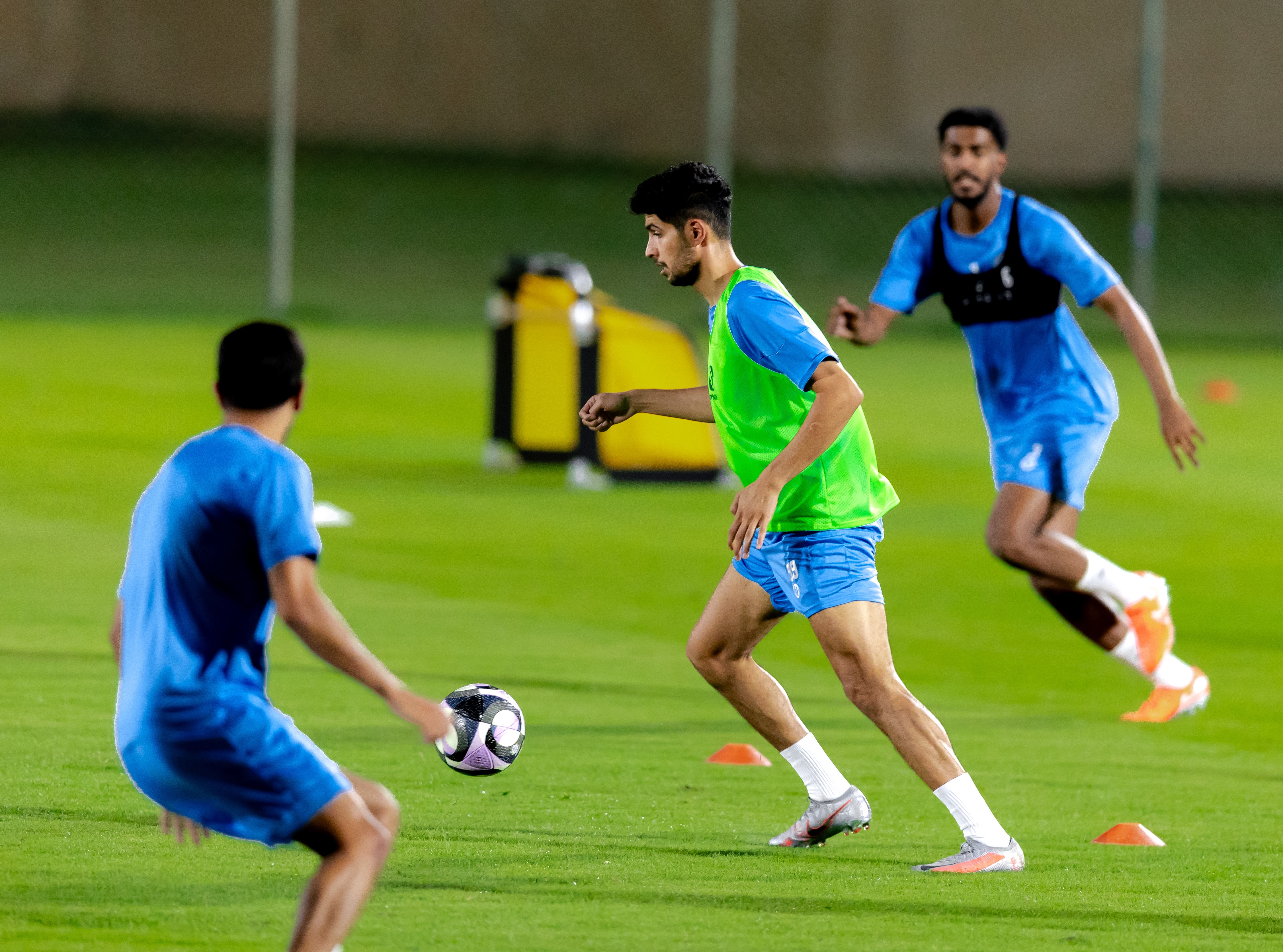 الفيحاء يواصل تدريباته اليومية في مقر النادي