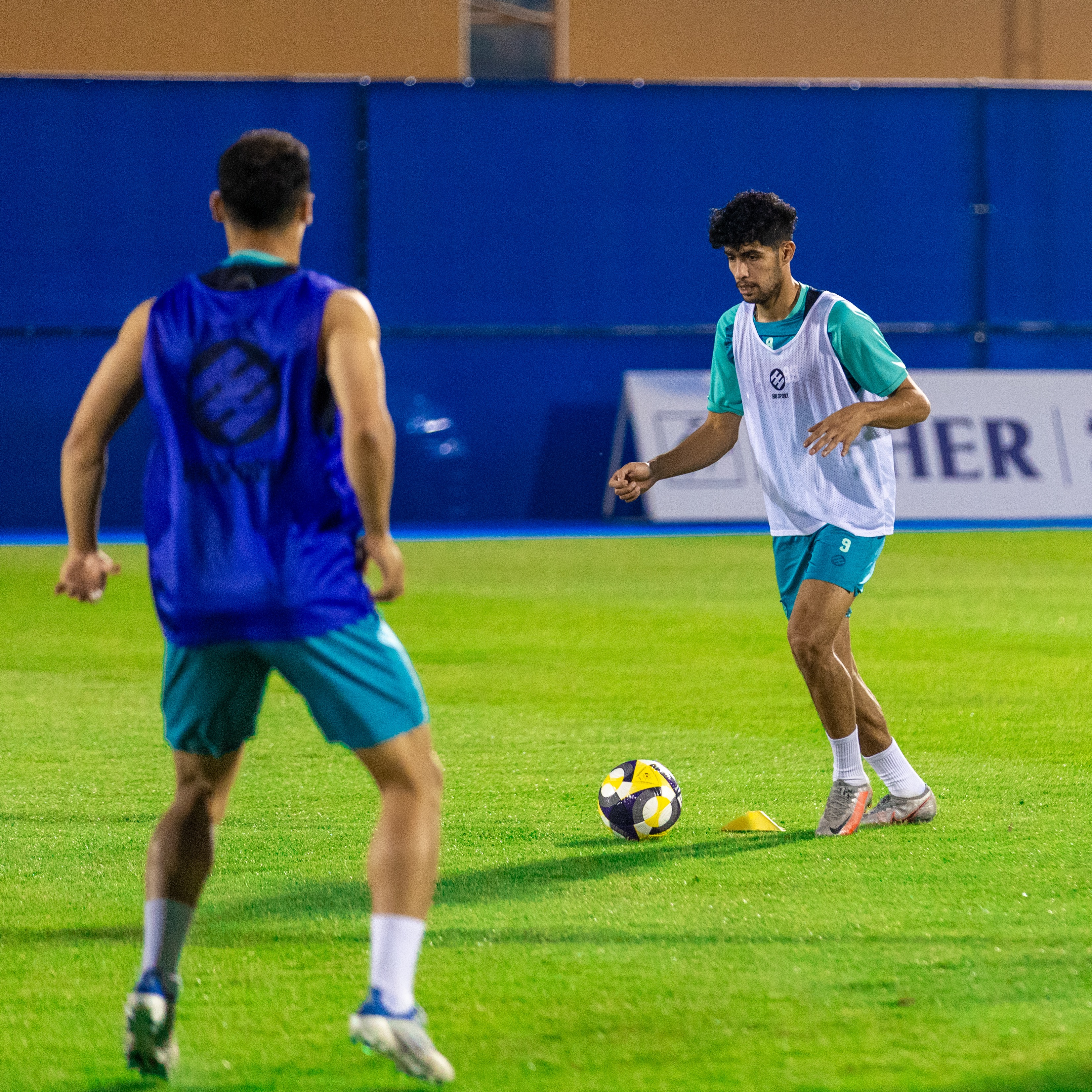 الفيحاء يستأنف تدريباته بمناورة مع فريق تحت 21 عامًا استعدادًا لكأس الملك