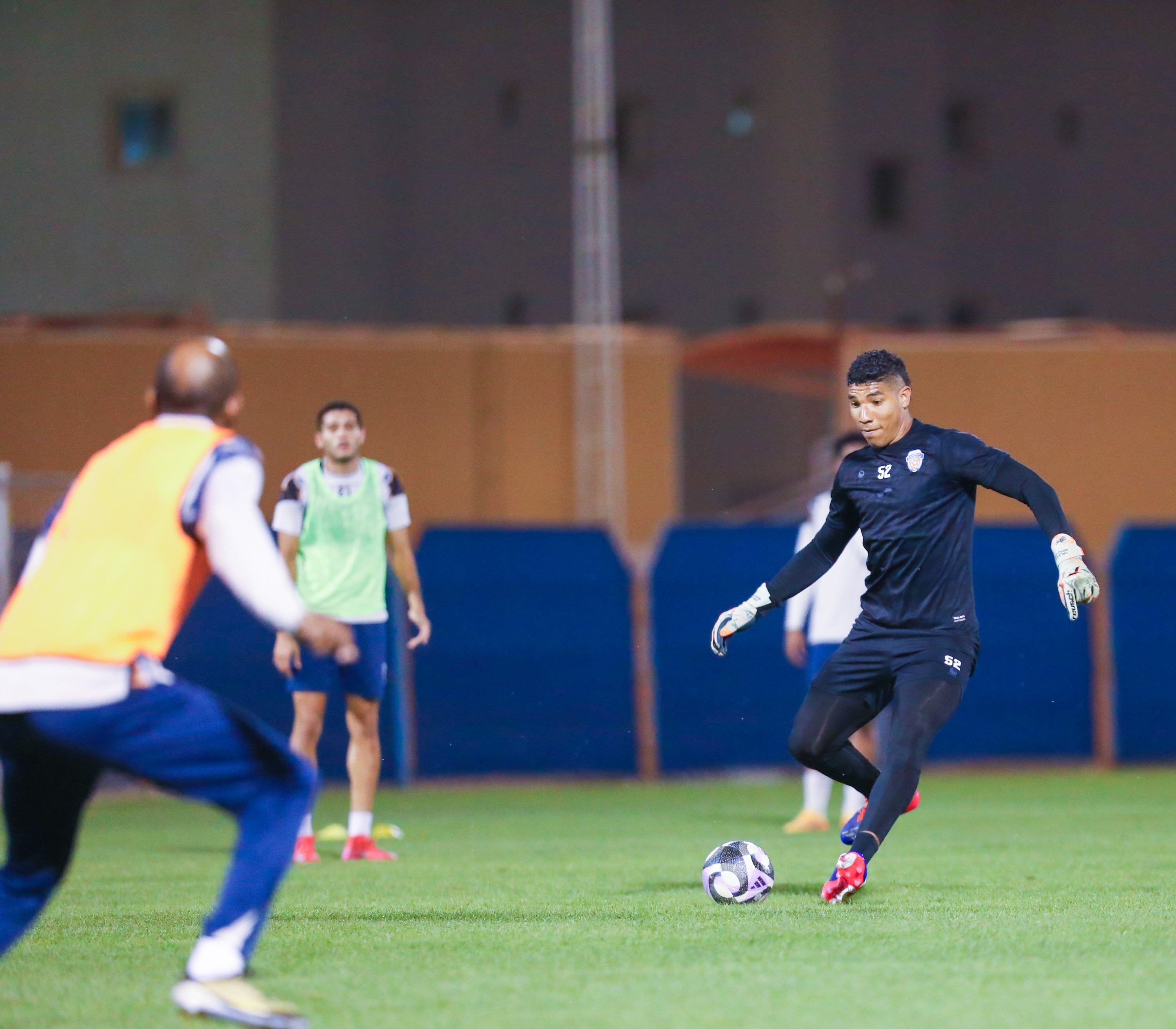 الفيحاء يستأنف تدريباته ويقيم حفل معايدة لمنسوبي الفريق الأول لكرك القدم