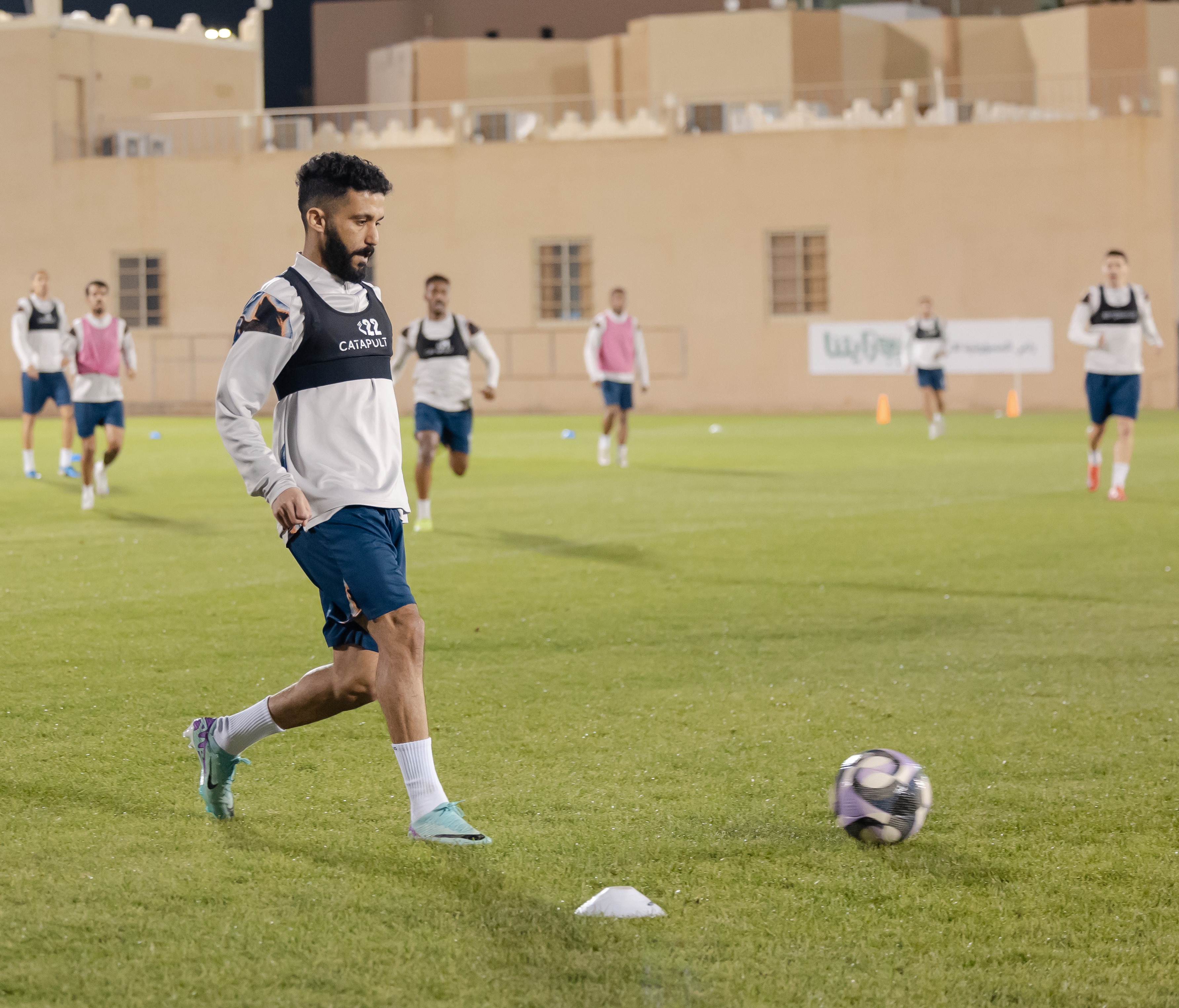 الفيحاء يواصل استعداداته بمناورة رسمية