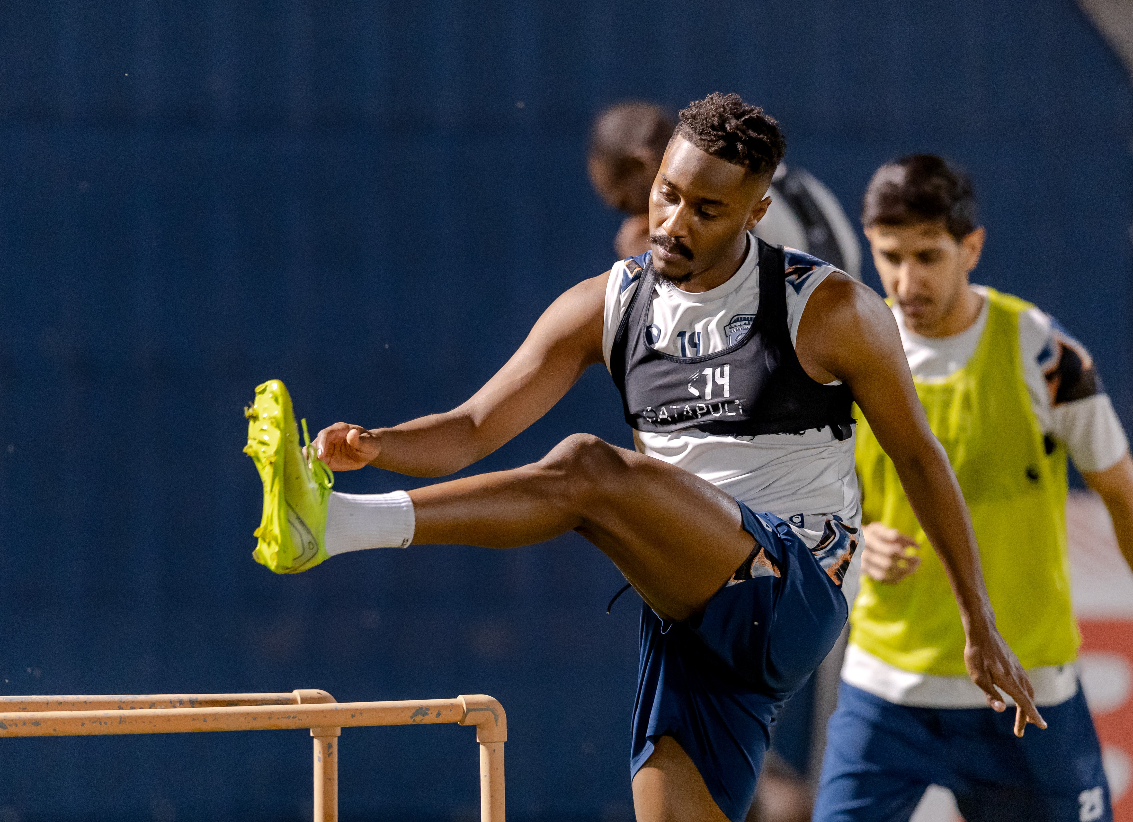 الفيحاء يعود للتدريبات عقب الراحة بتمارين استرجاعية ومناورة فنية